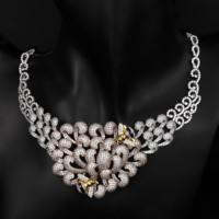 CM Bijoux De Luxe Femmes Mariage Plein Diamant Micro Incrusté Trois Couleurs Abeille Fleur Collier Bracelet Anneau Boucle D'oreille Bijoux Quatre Ensembles