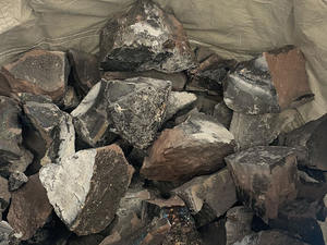 Chine Vente en gros 3-5mm 5-10mm Morceaux <span class=keywords><strong>de</strong></span> <span class=keywords><strong>carbure</strong></span> <span class=keywords><strong>de</strong></span> <span class=keywords><strong>calcium</strong></span> pour la production <span class=keywords><strong>de</strong></span> gaz acétylène - Product Image 3