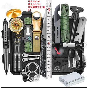 Kit de survie pour camping sauvage, ensemble de 16 pièces avec couteau, boussole, lampe torche, multi-outils pour le camping en plein air, la randonnée et les situations d'urgence - Product Image 1