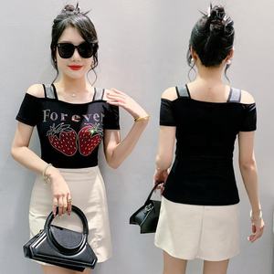 T-shirt da donna con stampa di strass con paillettes lucide con stampa di fragola t-shirt a maglia sottile da discoteca a maniche corte t-shirt da festa - Product Image 3
