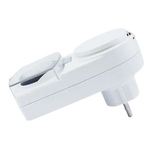 Minuterie mécanique 24 heures avec prise, couleur blanche ; idéale pour programmer les appareils électriques et gérer la consommation - Product Image 2