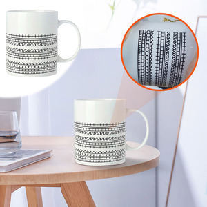 Taza de Café de Cerámica con Mensaje Oculto, Diseño Minimalista a Rayas, Serigrafía, Uso General - Product Image 3