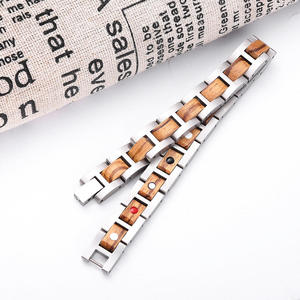 Pulsera de cadena de platino con dijes y logotipo personalizado, de madera para <span class=keywords><strong>hombre</strong></span>, de alta calidad, novedad <span class=keywords><strong>2022</strong></span>, al por mayor - Product Image 4