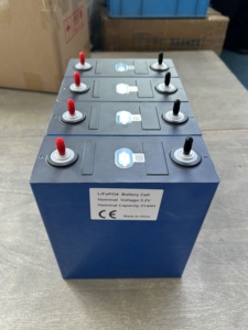 CALB 8000 Cycle 314Ah LiFePO4 3.2V 280Ah 230Ah Sistem Penyimpanan Energi Sel Lithium Ion untuk Peralatan Listrik dengan Garansi 3 Tahun - Product Image 6