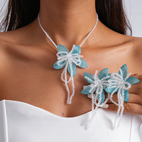 Collier de perles multicouche, collier pull en perles baroques, chaîne en or 18 carats, perles de verre irrégulières, collier à pampilles fleur tricotées, ensemble de colliers