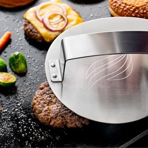 Presse à hamburgers robuste de qualité supérieure – Accessoire de grillade pour hamburgers écrasés et cuisson au barbecue - Product Image 4
