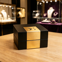 Boîte à bijoux en bois carrée de luxe artisanale, personnalisée, avec fermeture magnétique pour le rangement des bijoux