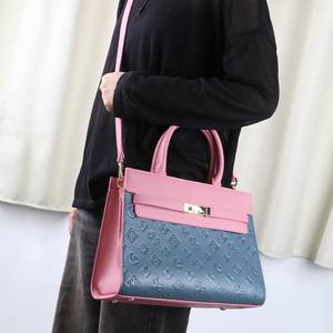 Sac à main tendance pour femme en cuir PU, color block, structuré, avec poignée supérieure et bandoulière gaufrée, pour usage quotidien - Product Image 6