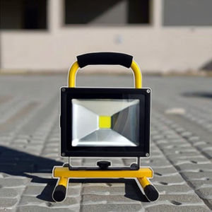 Lumière de travail portable rechargeable de haute qualité, étanche, 30 W, COB, IP 65, LED, projecteur solaire, extérieur - Product Image 5