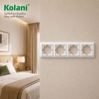 Cadre de finition vierge pour prise quadruple Kolani, norme UE, 300x84mm, ignifuge, en PC, à encastrer, avec quatre emplacements de découpe