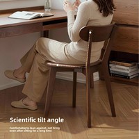 Chaise de salle à manger en bois massif, design rétro mi-siècle 2026, avec système de tenons et mortaises tout-en-un, idéale pour restaurant et bureau.