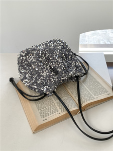 Sac à bandoulière fonctionnel chic pour femme Bellmont, avec fermeture éclair, personnalisable avec logo, sac à main de luxe de marque 5A, vente en gros - Product Image 2