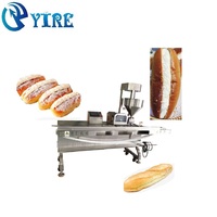 Machine de fabrication de pain commercial chinoise pour la découpe et le dépose de crème ou de chocolat pour les usines de pain