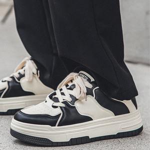 <span class=keywords><strong>Sneakers</strong></span> Casual da <span class=keywords><strong>Uomo</strong></span> <span class=keywords><strong>Marroni</strong></span> e Bianche - Design Bicolore, Allacciatura, Suola Spessa, Scarpe Eleganti per Uso Quotidiano - Product Image 4
