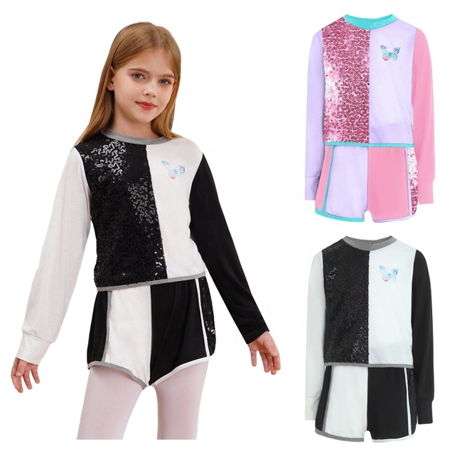 Girl 90s Disco Outfit Ideas for Fun Events Girl 90s Disco Outfit Ideas for Fun Events
