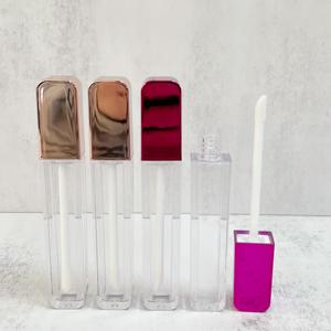 Récipient de brillant à lèvres vide de marque privée en gros 4.5ml Tubes de brillant à lèvres uniques - Product Image 1