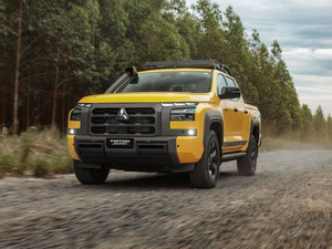 มิตซูบิชิ แอล200 ปี 2026 รถกระบะขับเคลื่อน 4 ล้อ บรรทุกหนัก ประหยัดน้ำมัน เหมาะสำหรับขนส่งสินค้าเชิงพาณิชย์และใช้งานในธุรกิจ  ความสามารถในการลากจูงสูง - Product Image 1