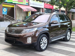 Buque insignia de la familia Diesel: <span class=keywords><strong>Kia</strong></span> <span class=keywords><strong>Sorento</strong></span> Ultimate 2013 de 7 plazas, gran torque, tecnología UVO y cabina espaciosa, SUV importado confiable - Product Image 2