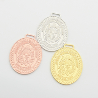 Médaille sportive de football à double logo 3D personnalisée en fer plaqué or avec cordon de ruban de sublimation