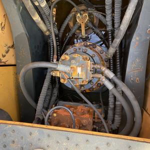 Excavatrice sur chenilles Hyundai 330Lc-9s d'occasion à vendre, haute performance et faible nombre d'heures de fonctionnement - Product Image 5