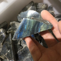 Naturel visage labradorite poli brut brut pierres de quartz pour la décoration