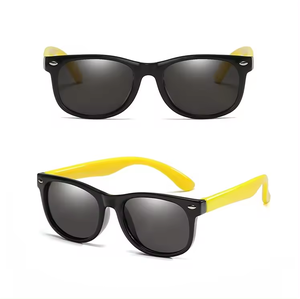 <span class=keywords><strong>Gafas</strong></span> <span class=keywords><strong>de</strong></span> Sol Flexibles <span class=keywords><strong>de</strong></span> TPEE y Silicona a la Moda 2024 <span class=keywords><strong>para</strong></span> Adolescentes, Niños y <span class=keywords><strong>Niñas</strong></span>, Bebés y Niños Pequeños, Protección Ocular <span class=keywords><strong>para</strong></span> Viajes - Product Image 1