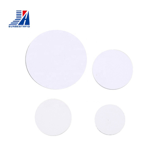 Bán hàng nóng nhà máy giá rẻ giá tùy chỉnh kích thước 10 mét Epoxy nhựa trong suốt vòng RFID Mini Coin <span class=keywords><strong>tag</strong></span> 13.56MHz RFID <span class=keywords><strong>Tag</strong></span> - Product Image 5