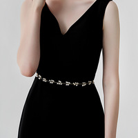 Chaîne de taille en perles de style minimaliste exquis chaîne de taille en perles de mariage à la main