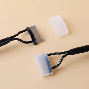 Cepillo de pestañas de acero semicircular, peine portátil para injerto de pestañas, herramienta de moldeado de pestañas postizas para maquillaje - Product Image 3