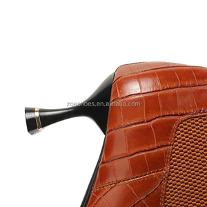 <span class=keywords><strong>Bottines</strong></span> <span class=keywords><strong>Chelsea</strong></span> pour femmes Moncheer, effet croco, talon kitten, bout pointu, <span class=keywords><strong>bottines</strong></span> à <span class=keywords><strong>la</strong></span> cheville, bottes tendance automne-hiver - Product Image 6