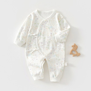 Combinaison pour bébé à manches longues en coton pur unisexe, printemps automne, combinaison de ramper avec imprimé floral - Product Image 1