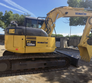 รถขุดไฮดรอลิกมือสอง Komatsu PC128US ขนาด 12.8 ตัน ราคาถูก พร้อมขาย - Product Image 6