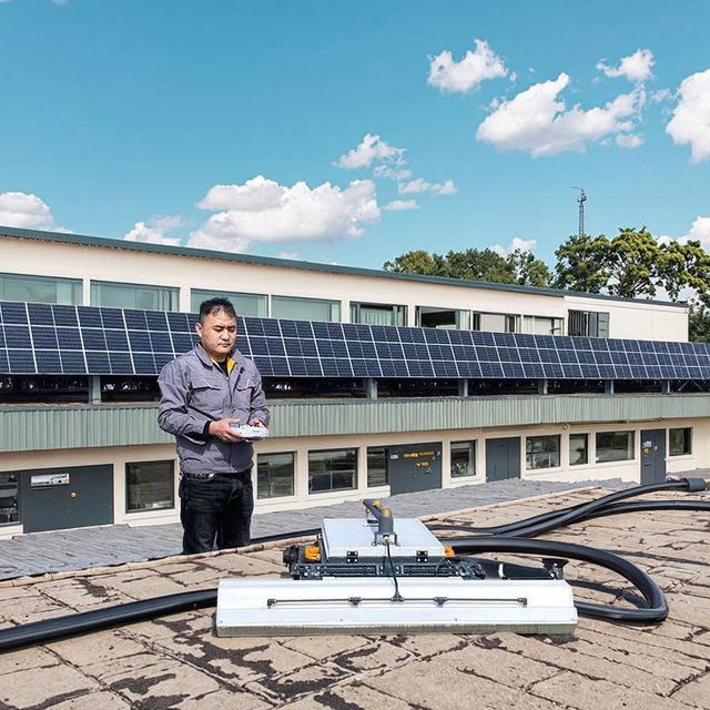 Fully Automatic Photovoltaic Cleaning Robot with 1.7m Cleaning Width 24V Solar Panel Cleaning Machine (Dry & Water)