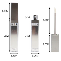 Tubes à gloss vides personnalisés avec lumière LED et miroir, prix de gros le plus bas, pour gloss liquide DIY et rouge à lèvres transparent