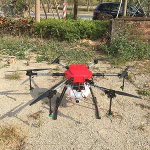 Dron Agrícola Eléctrico de Vuelo Autónomo CCW616 16L con Control Remoto, Reanudación de Pulverización en Puntos de Interrupción, Cámara y Fabricación en Plástico - Product Image 4