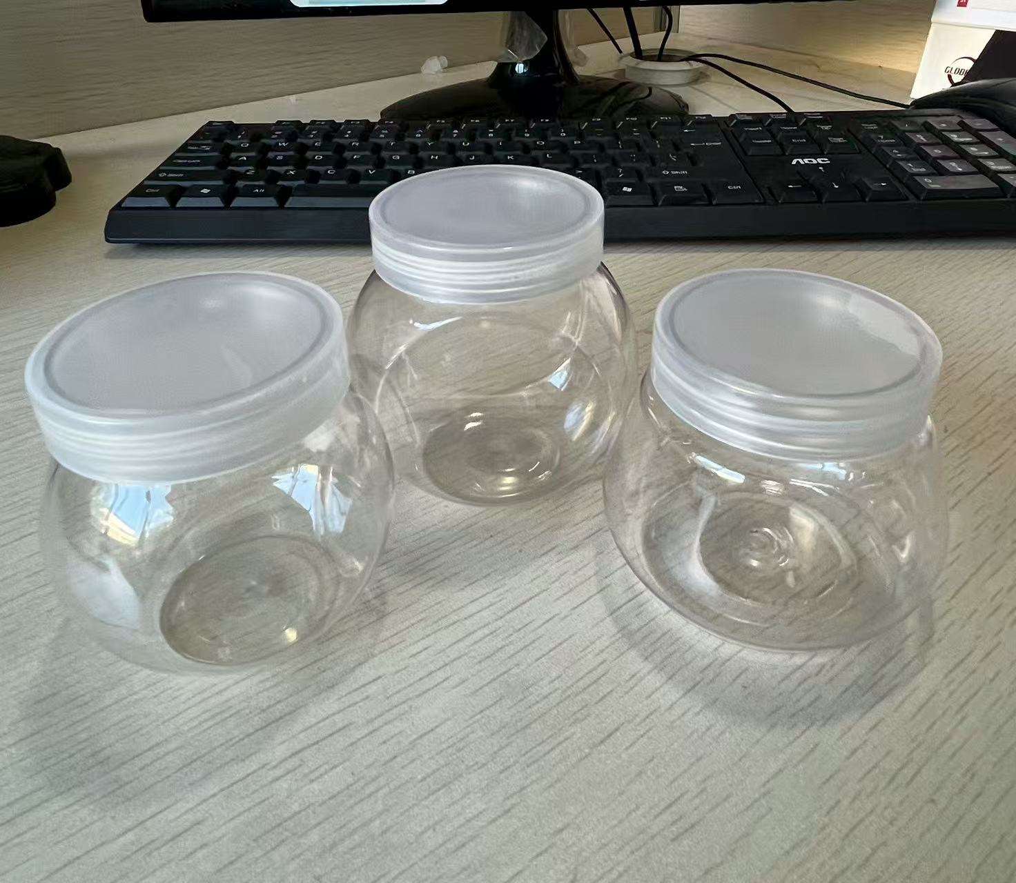 โปร่งใส