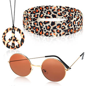 3 Pcs Accessoires <span class=keywords><strong>Hippie</strong></span> Costume 70s Tie Dye Rainbow Leopard Outfits <span class=keywords><strong>Hippie</strong></span> Headbands for Men Peace Sign Necklace Sunglasses - Product Image 3