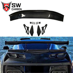 Kit carrosserie en fibre de carbone pour Chevrolet <span class=keywords><strong>Corvette</strong></span> <span class=keywords><strong>C7</strong></span> <span class=keywords><strong>Stingray</strong></span>/Z06/Grand Sport 2014-2019 : Lame de pare-chocs avant, jupes latérales, diffuseur, spoiler - Product Image 4