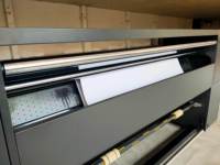Imprimante grand format 1,32 m 1304S à 4 têtes I3200 double face pour drapeaux, bannières et tissus par sublimation
