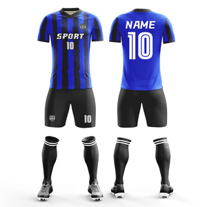 Nouveau style de maillot de football personnalisé à séchage rapide, 100% polyester, tenue d'entraînement de football, ensemble complet de maillots pour le football - Product Image 2