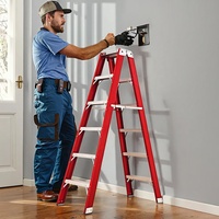 Échelle portable à double face large antidérapante ANSI 2X7 marches en FRP rouge anti-torsion, capacité de 375 lb pour l'extérieur, supermarché