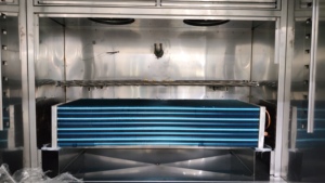 Salle d'essai intégrée de la vibration trois d'humidité de la température, système de test environnemental combiné par vibration multiaxe - Product Image 4