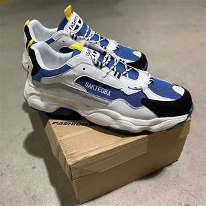 Chaussures de sport pour hommes de haute qualité, fabriquées en Chine, vente en gros, liquidation, étiquette coupée, prix bas, chaussures de fitness, chaussures de cross-training - Product Image 3