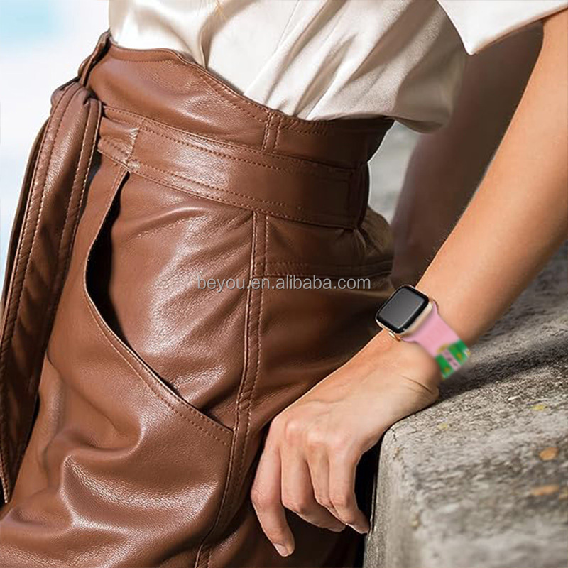 Силиконовый ремешок для Apple Watch 8, 7, 6, 5, 4, 3