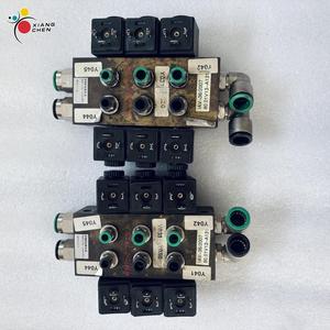 Bloque de Válvulas EM Original Usado 80.01V13-A131 para Impresora Offset Roland 700, Piezas de Repuesto IAV-36/2007 - Product Image 1