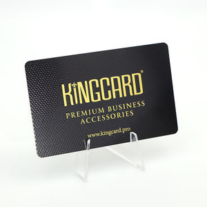 Tarjetas de visita de lujo con impresión de plástico negro dorado cepillado personalizado - Product Image 6