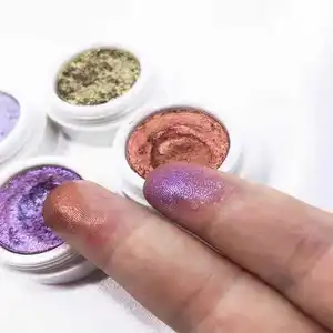 Sombra personalizada por atacado de fábrica OEM LOGOTIPO com glitter perolado 9 cores pele sem mosca em pó