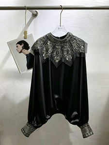 <span class=keywords><strong>Camicia</strong></span> Casual da <span class=keywords><strong>Donna</strong></span> <span class=keywords><strong>in</strong></span> <span class=keywords><strong>Velluto</strong></span> Dorato con Paillettes e Patchwork per l'Autunno - Product Image 5
