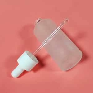 Botella de Plástico Flexible de 57 ml para Cuidado de la Piel, Tubo Cosmético Mate Color Bronceado, Contenedor de Suero con Gotero y Pipeta - Product Image 6