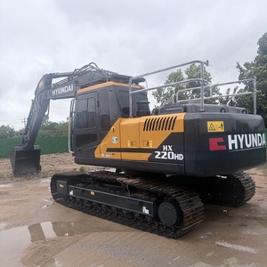 Excavatrice sur chenilles Hyundai HX220HD d'occasion, 21,4 tonnes, moteur HM5.9, robuste, pour travaux de terrassement et de construction en carrière - Product Image 1
